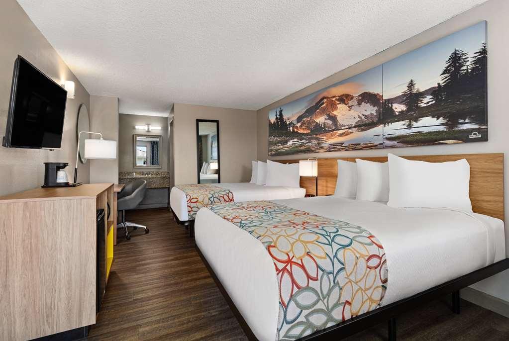 Days Inn By Wyndham Lakewood South Tacoma Pokoj fotografie