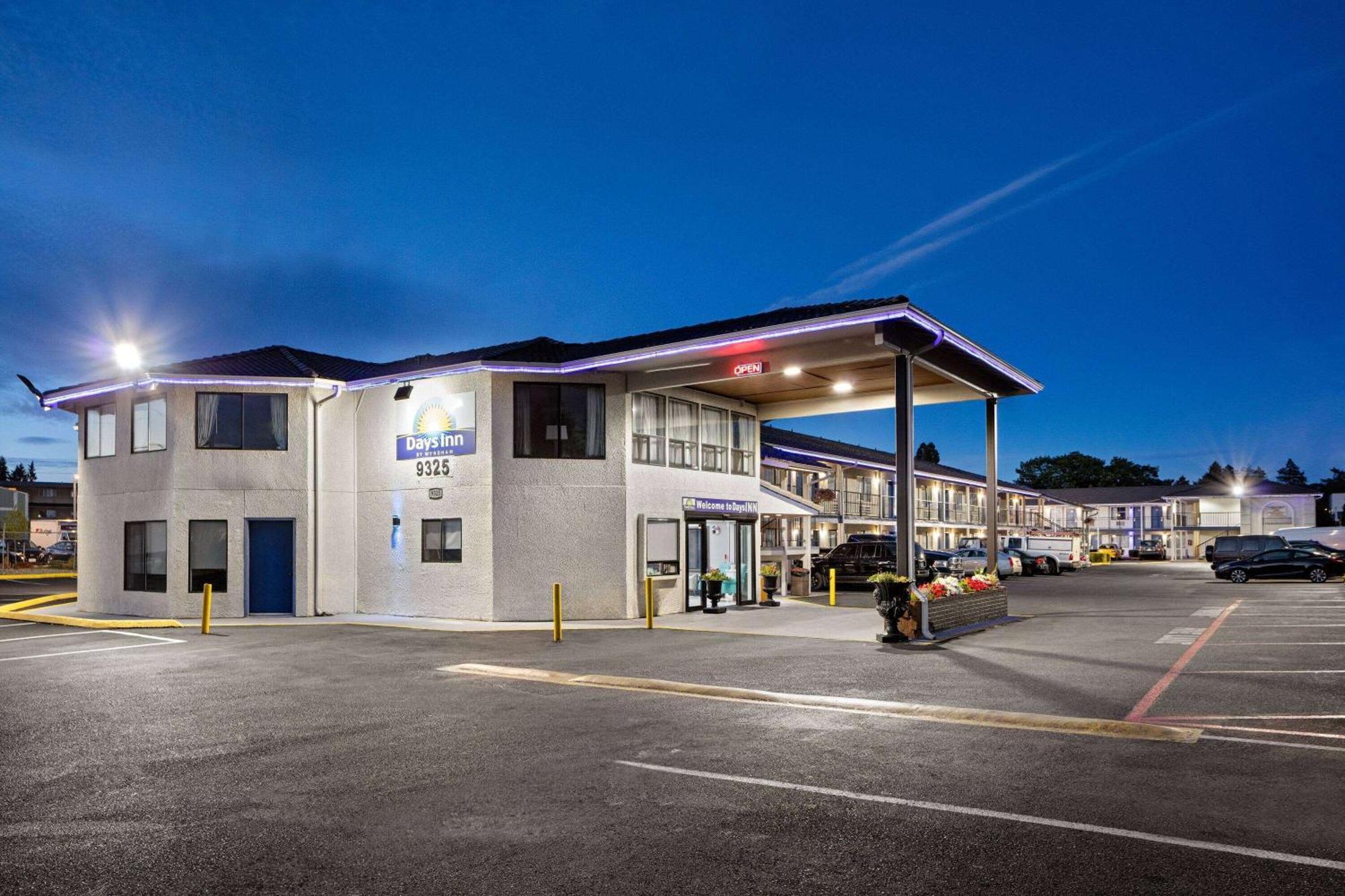 Days Inn By Wyndham Lakewood South Tacoma Exteriér fotografie