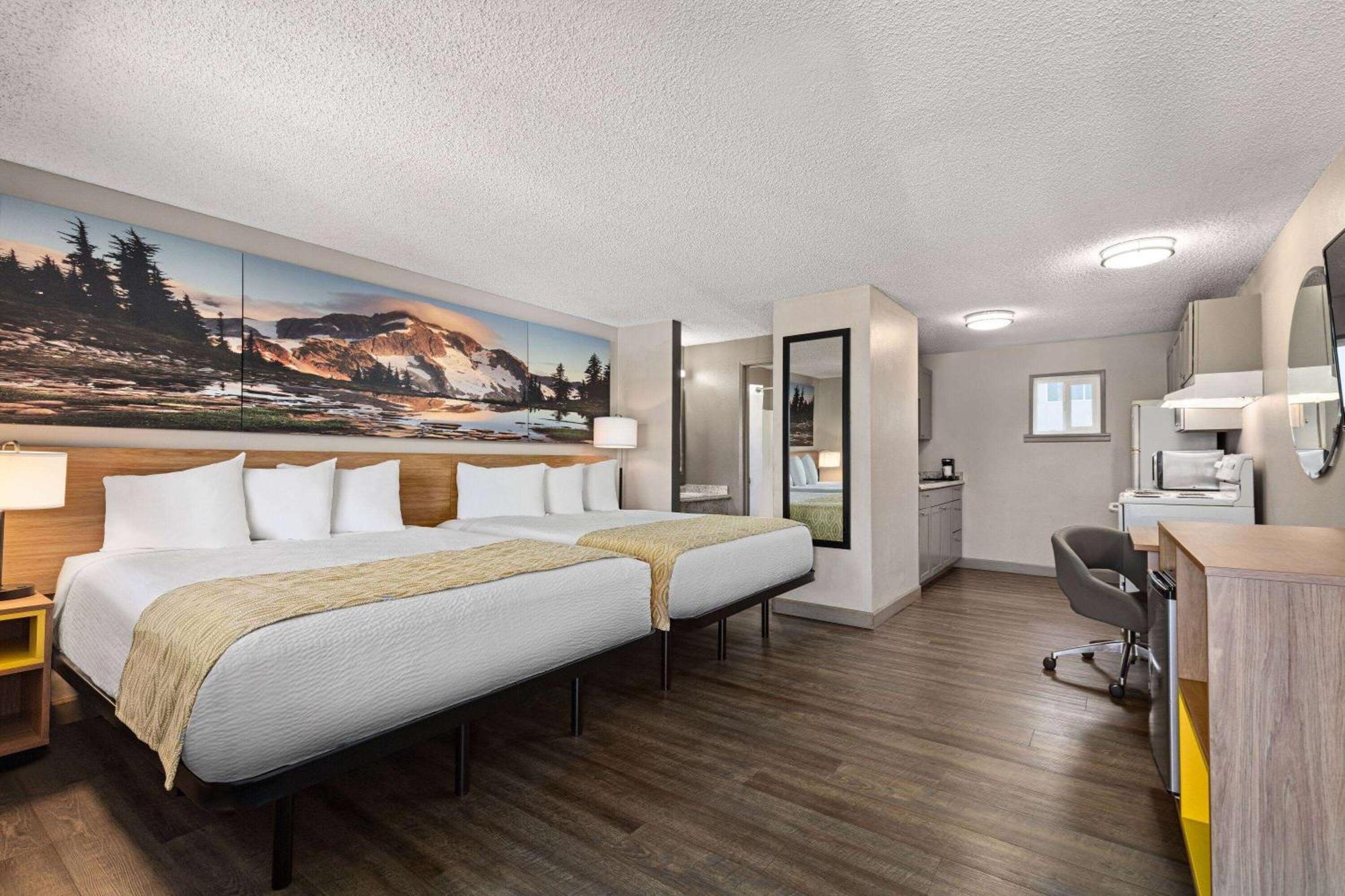 Days Inn By Wyndham Lakewood South Tacoma Exteriér fotografie