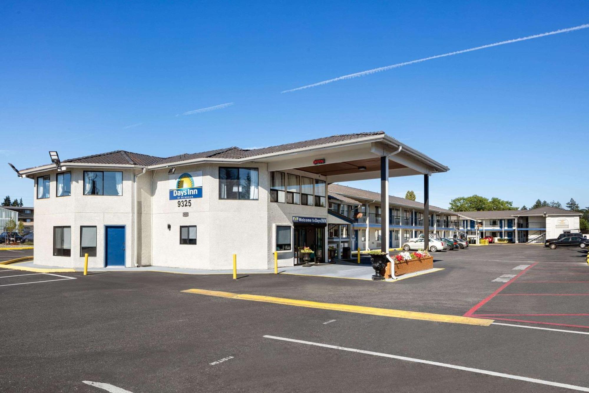 Days Inn By Wyndham Lakewood South Tacoma Exteriér fotografie