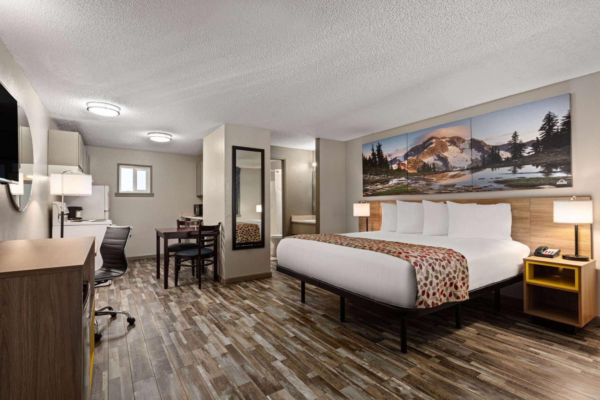Days Inn By Wyndham Lakewood South Tacoma Exteriér fotografie