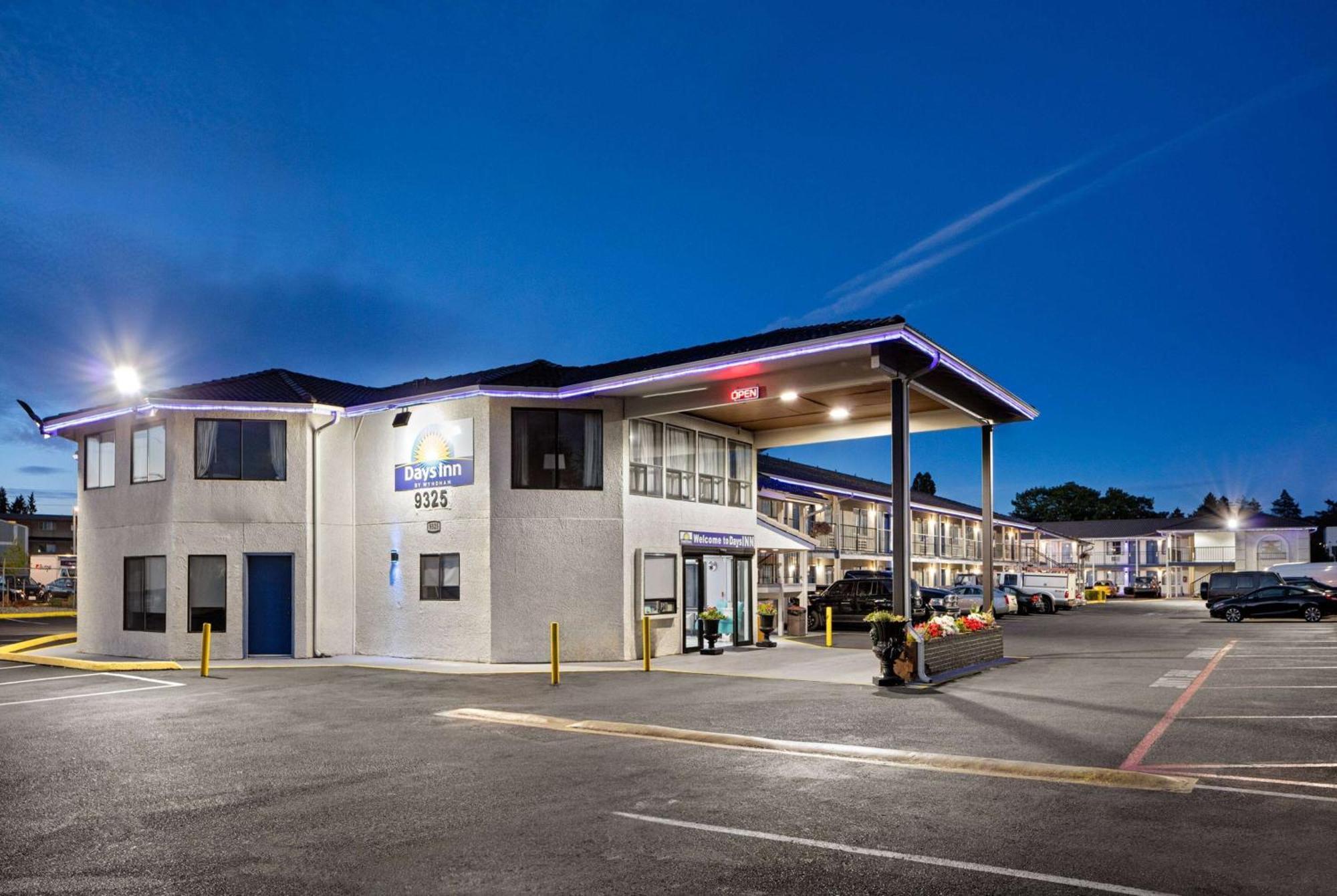 Days Inn By Wyndham Lakewood South Tacoma Exteriér fotografie